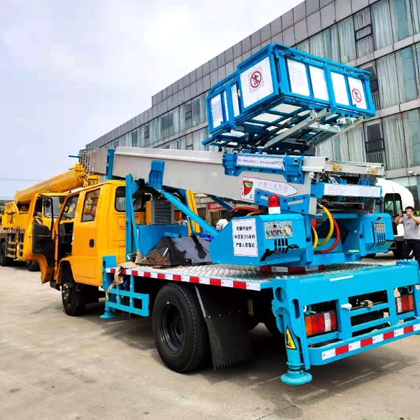 高空作業(yè)車(chē)的用途