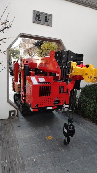 3噸蜘蛛吊加長(cháng)款，臂長(cháng)11.7米，適用于狹小空間作業(yè)